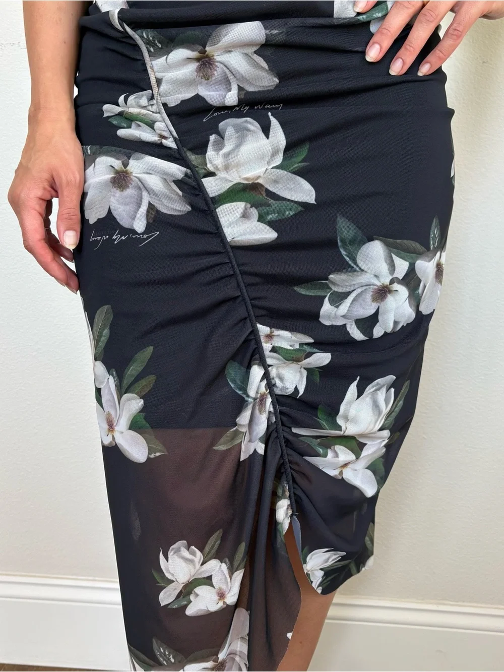 AllSaints Ulla Alessandra Ruched Floral Mesh Midi Dress - US 6 - Picture 4 of 16